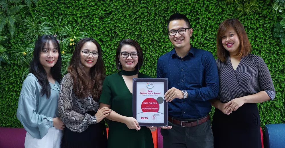 IMAP chính thức trở thành đối tác Bạch Kim của IDP